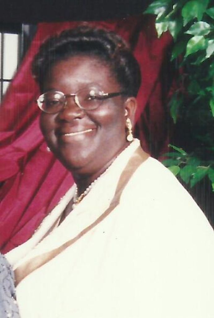 Glenda Ethlyn Asebeth "Sonia" Cleare