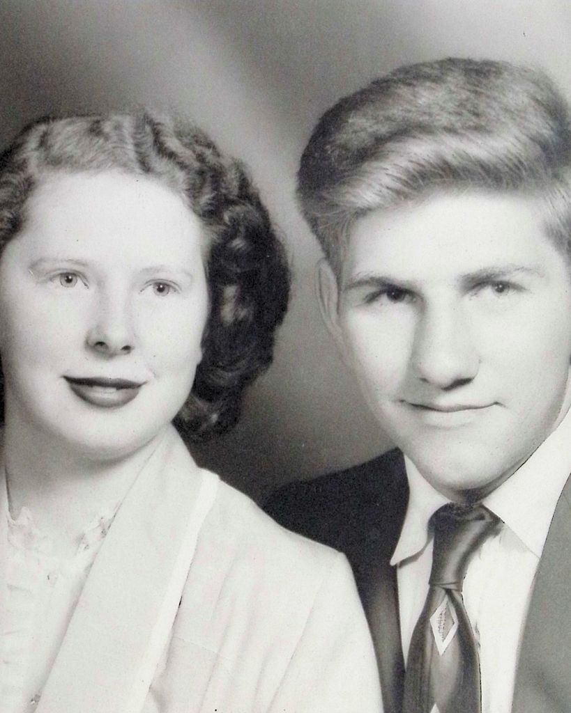 Bruce Leroy Smith Profile Photo