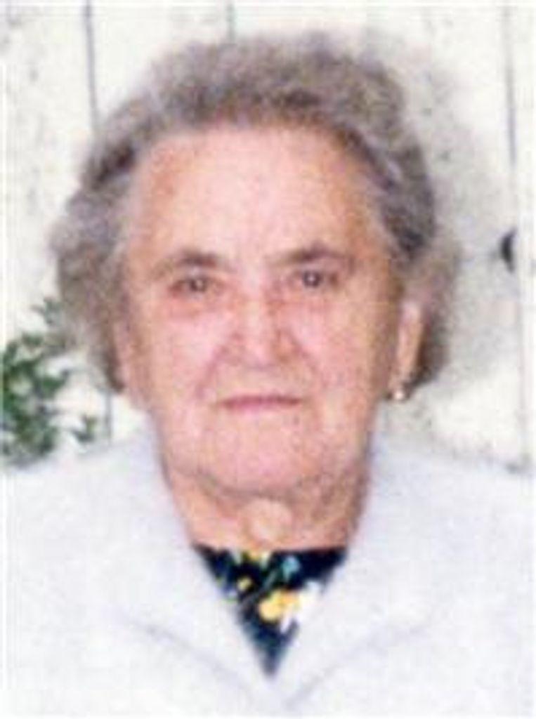 Adela Chalon