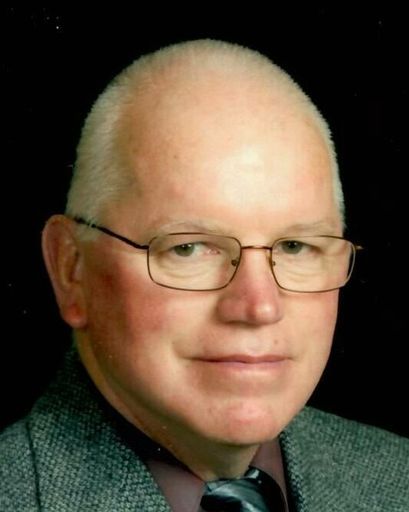 Darwin E. Smith Profile Photo