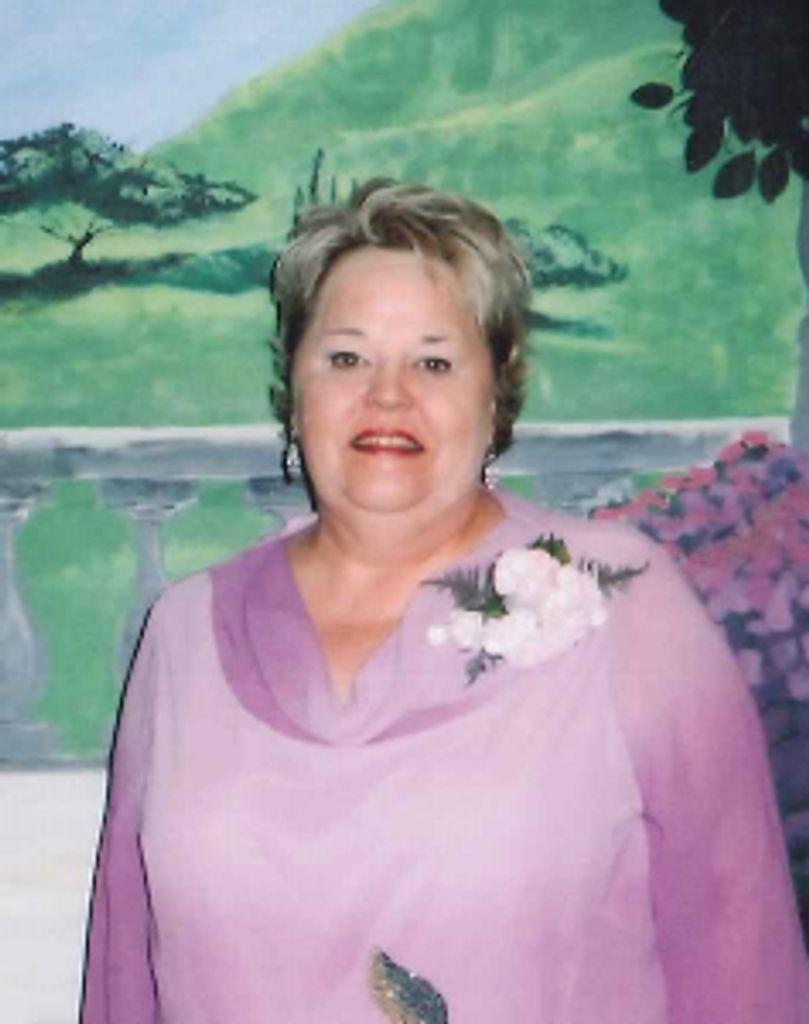 Lynette Veach