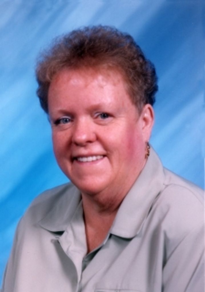 Carolyn  Sue Chasteen