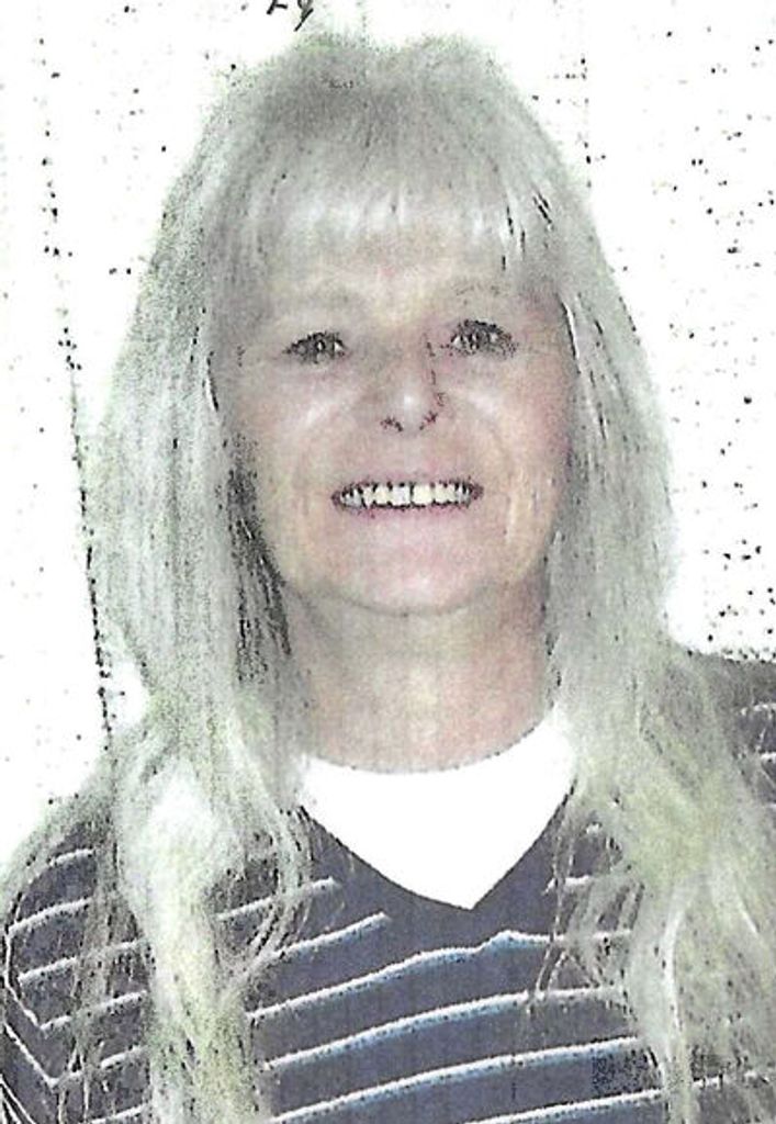 Lynne Marie Quast Profile Photo
