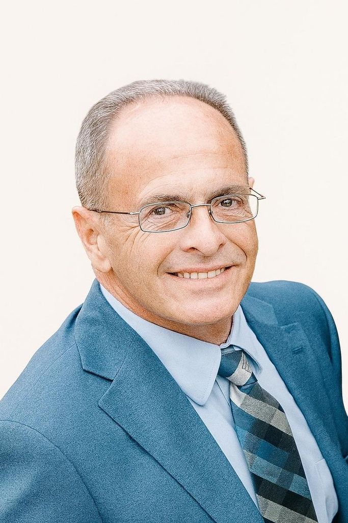 Richard J. Van Campen, Jr. Profile Photo