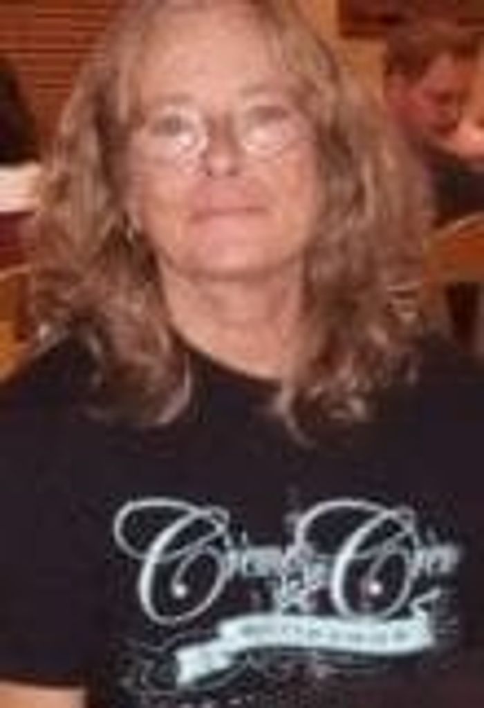 Laura Marie Kuenz