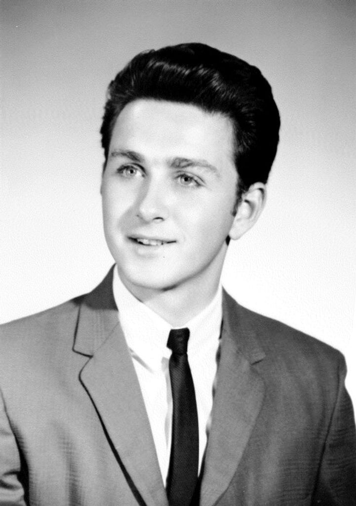 Roger Moyes