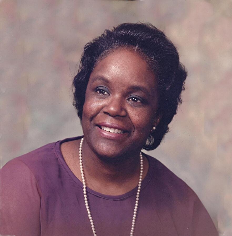 Beverly Ann Munn photo gallery image 1 of 19