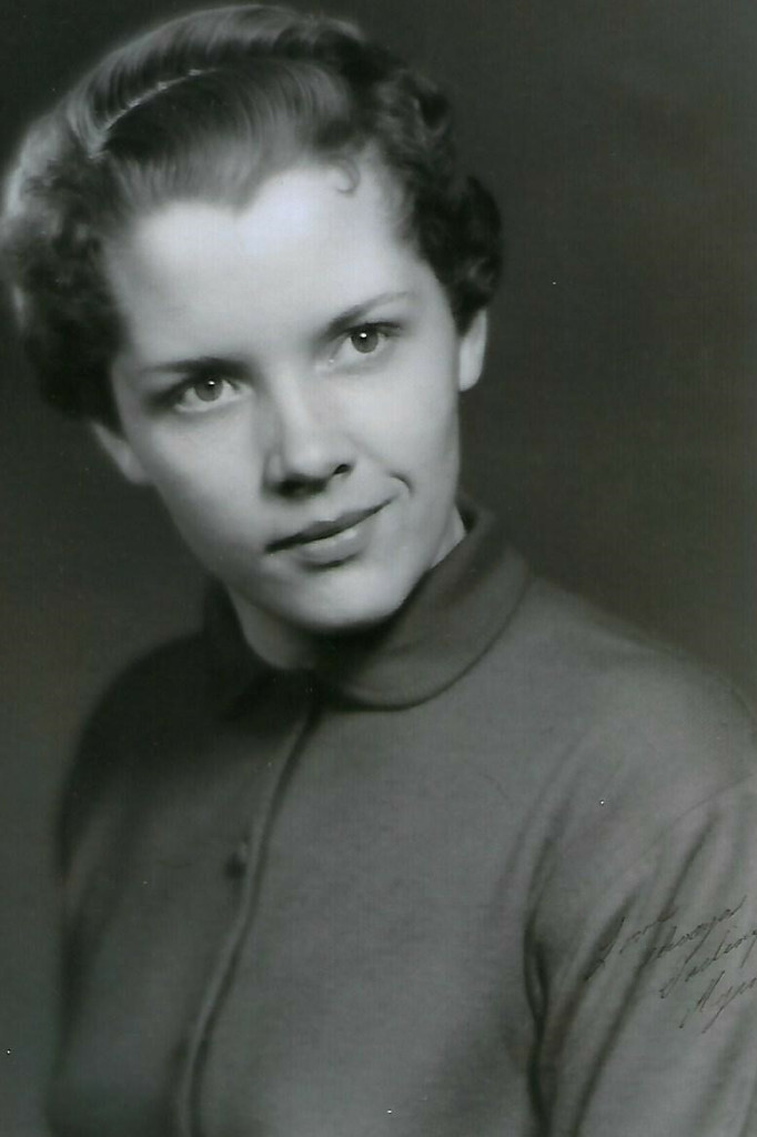 Myrna Elizabeth (Longhurst)  Kantor photo gallery thumbnail 7 of 101