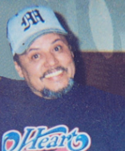 Marty Flores Profile Photo