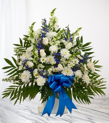 Funeral Flower Focus: Custom Tributes (Joan's 2D Frog) – Flowers