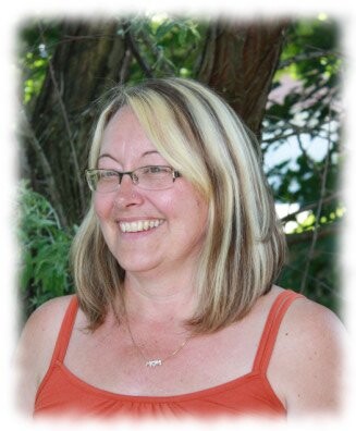 Lynne Marie Hutchinson Profile Photo