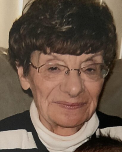 Shirley DeCampi's obituary image