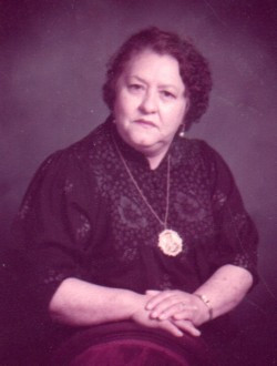 Josefina P. Garza