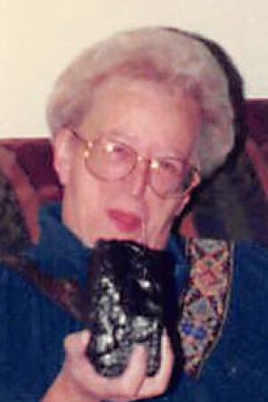 Evelyn  Violet Moore-Schoof