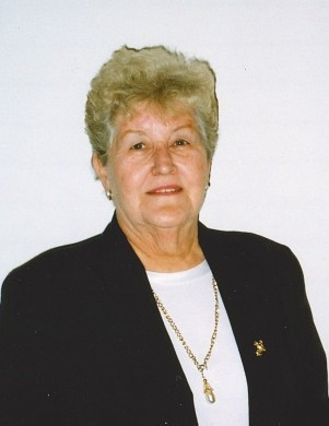 Betty Follin Profile Photo