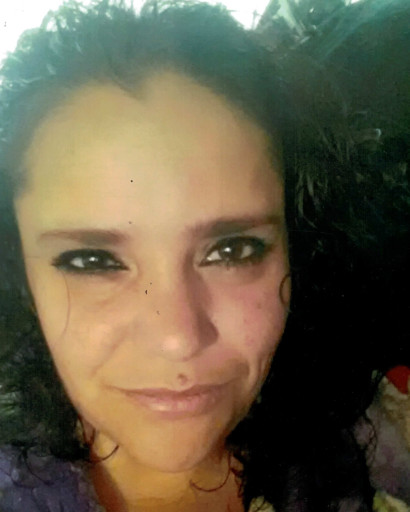 Julie Lupita Dominguez Profile Photo