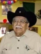 Alberto  Vargas Sr. 