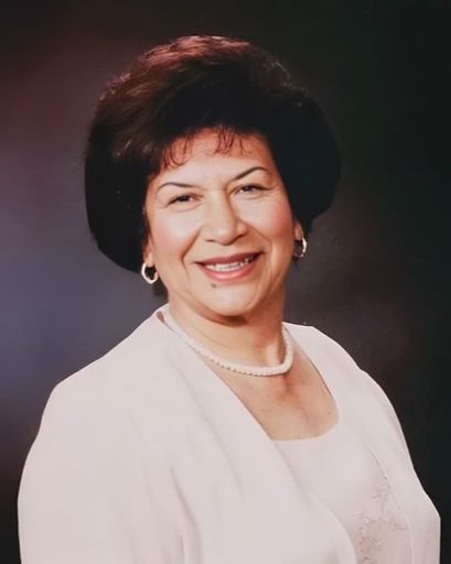 Consuelo Robledo's obituary image