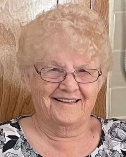 Alma Alice (Peterson) Wilson's obituary image