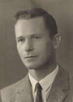 Leonard  Stiegemeier