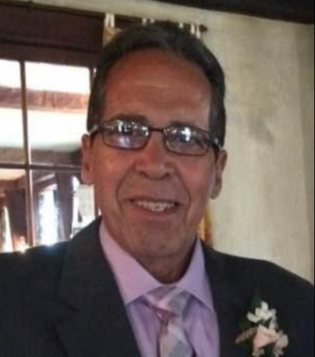 Robert (Papa) Alvarado Profile Photo