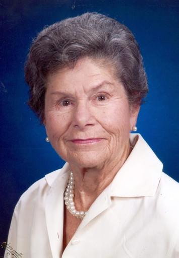 Helen Dettbarn Profile Photo