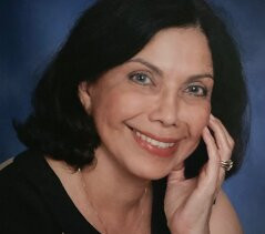 Yomila Esther Lozano Profile Photo