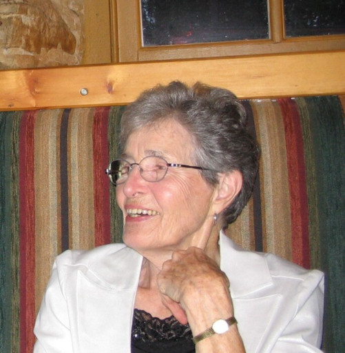 Mary Warren Profile Photo