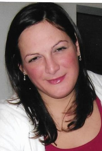 Kerri Bruzenas Profile Photo