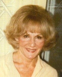 Mary C. Vitelli (Yachett) Profile Photo