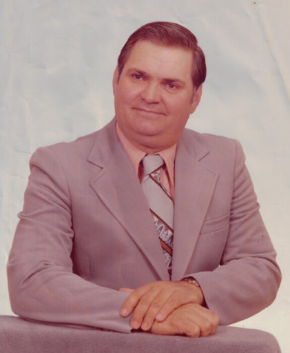 Earl "Pete" McMillan Profile Photo