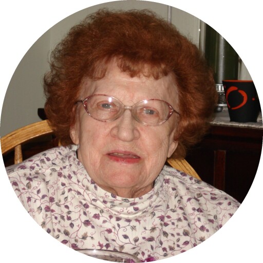 Dolly Sharples Profile Photo