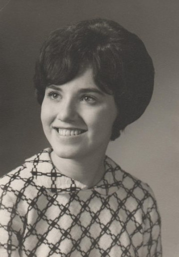 Lois Ludlow Profile Photo