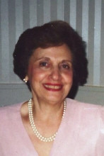 Janet LAKIS Profile Photo
