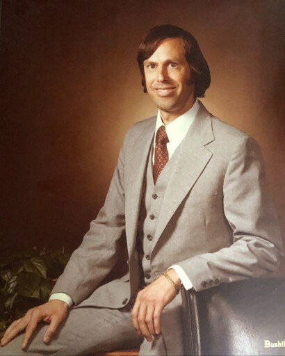 Dr. Ronald Tyler Lowe Profile Photo