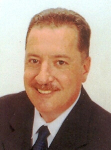 Willam J. Costello, Iii