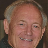 Clyde Smoll Profile Photo