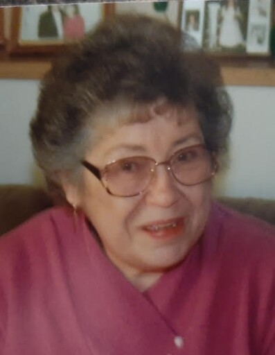 Bette Lou Erickson Profile Photo