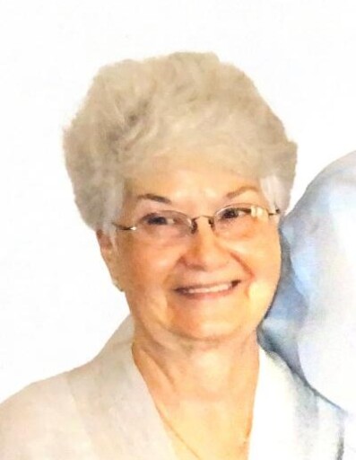 Thelma Fern (Apple)  Holland Profile Photo