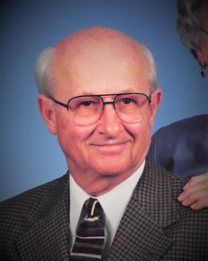 Lloyd Russell Busbee, Sr. Profile Photo