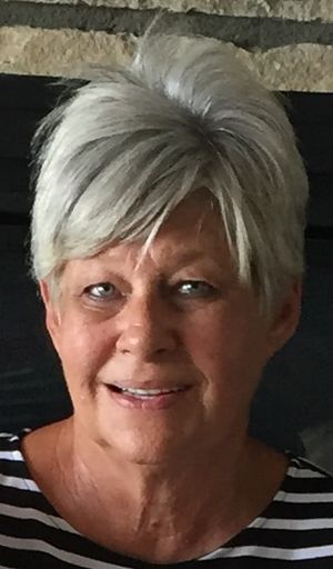 Suzanne Holloway Profile Photo
