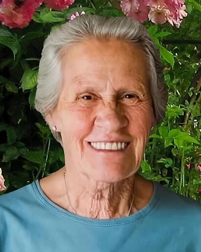 Laura Lee Tveit's obituary image