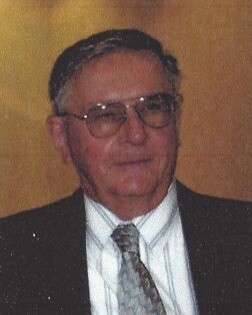 Michael J. Skubisz's obituary image