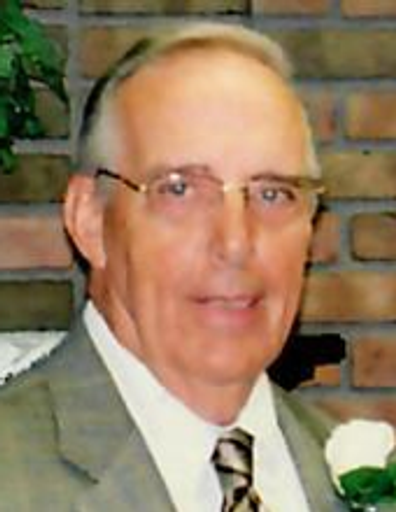 Leo Angus Mcmaster Profile Photo