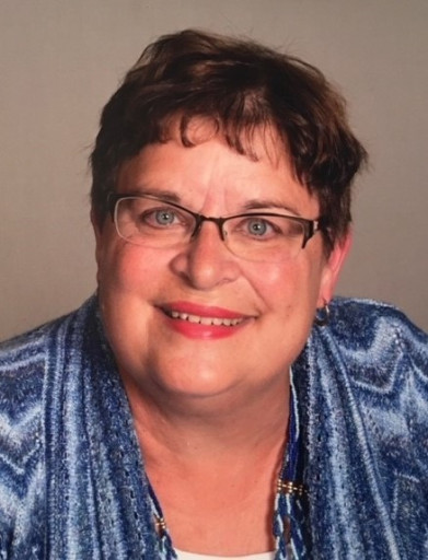 Julie Miller Profile Photo