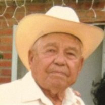 Enrique Flores Sr