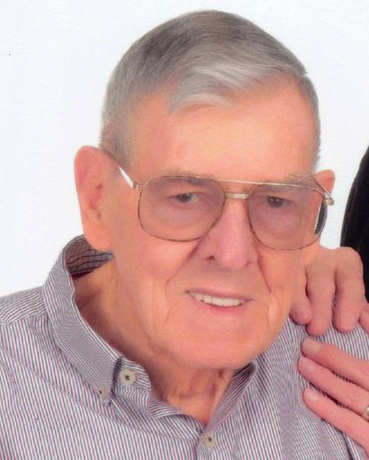 Walter Noel Wallace's obituary image