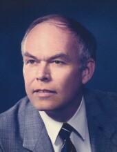 William J. Schoenfeld Profile Photo