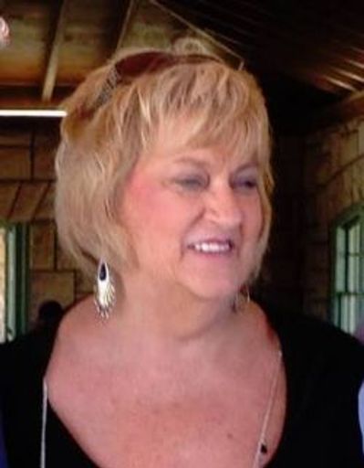 Linda Lundquist Profile Photo