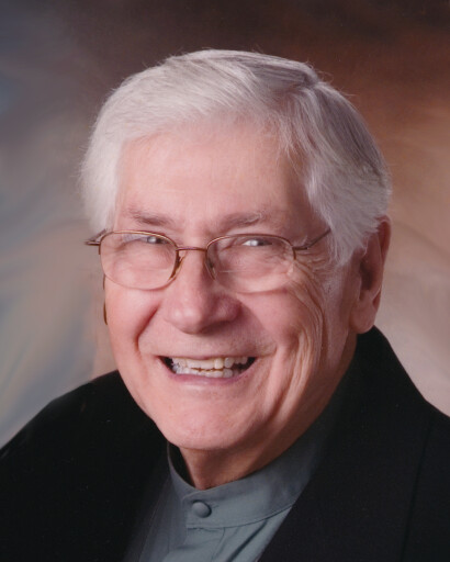Rev. Raymond Peterson's obituary image